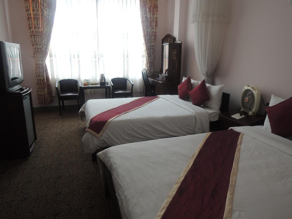 Y Lan Hotel Dalat Exterior foto